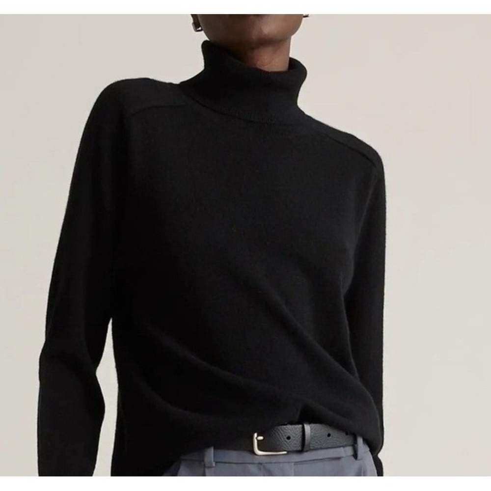 Quince Womens S NWOT Mongolian Cashmere Turtleneck Sweater Black Quiet Lux
